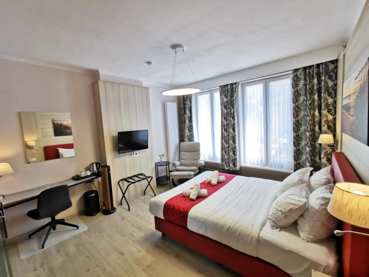 Hotel Cardiff Οστένδη Εξωτερικό φωτογραφία